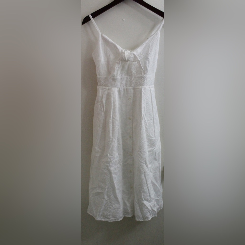 Kensie Embroidered Knot-Front Dress (Size 2, White Eyelet)